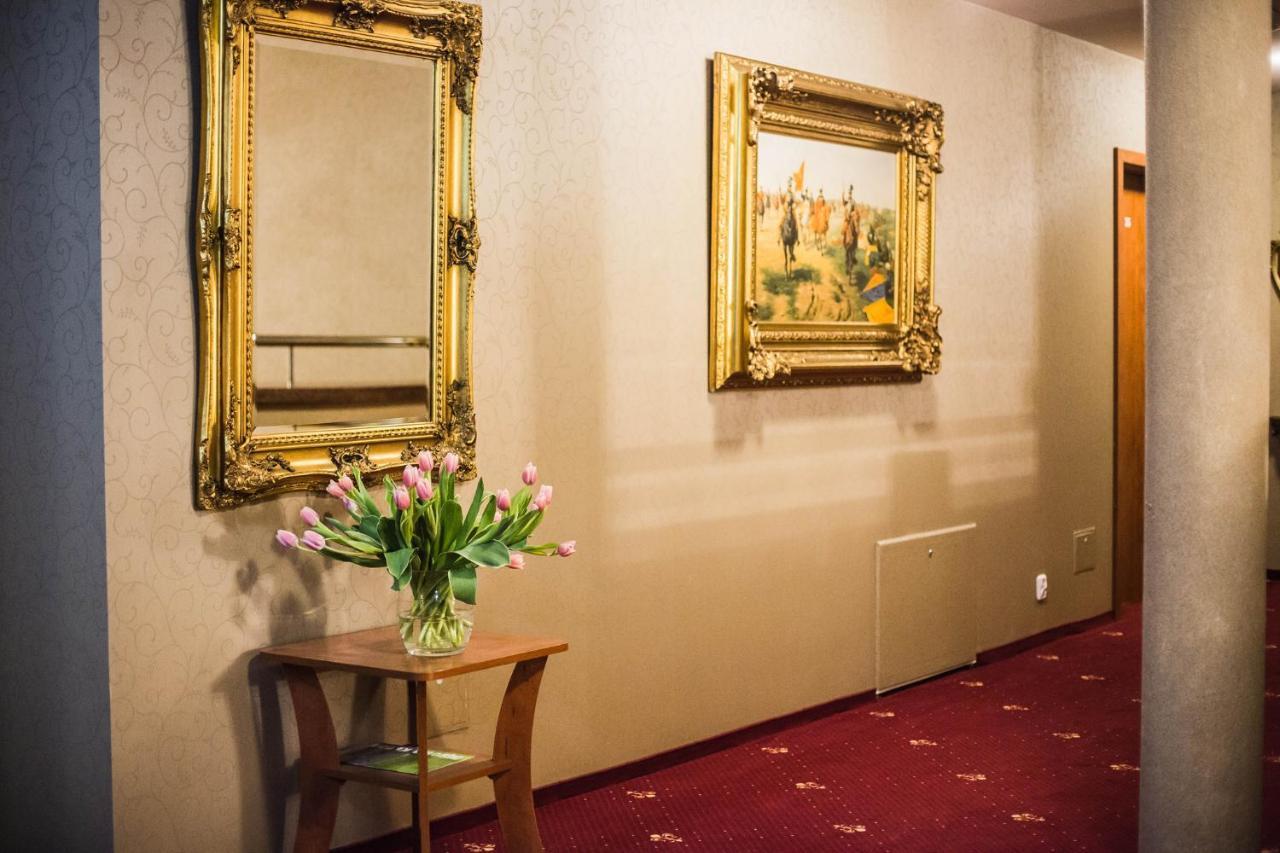 Orion Hotel Parczew 외부 사진